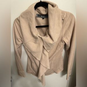 🔷Coat - BCNI - Size Small